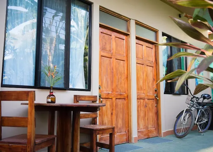 Aloha Surf - Kahala Hui #1 *